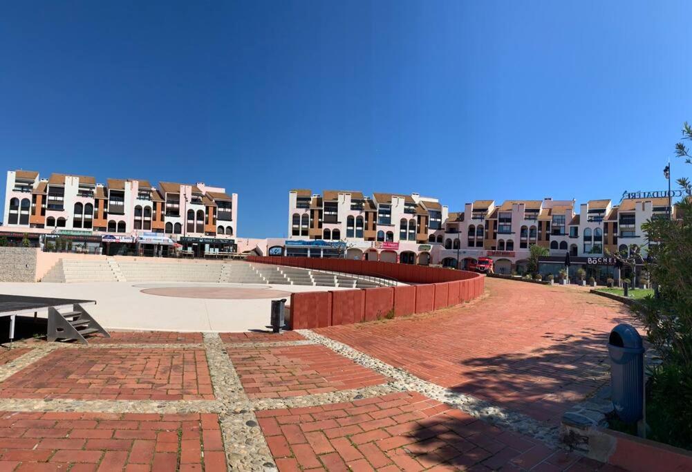 Apartament T2 Neuf + Bateau / Piscine Super Infrastructures Le Barcarès Zewnętrze zdjęcie